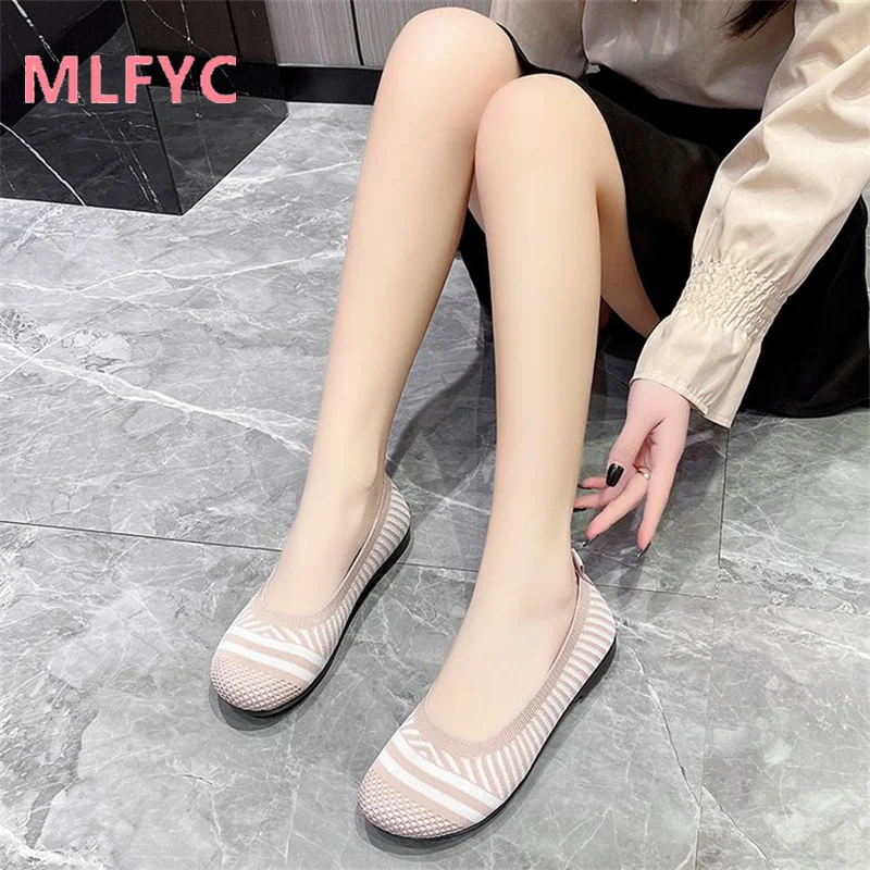 2023 Spring/Summer New Fashion Square Mouth Single Shoes Breathable Old Beijing Cloth Shoes Female Soft Sole Mom Shoes