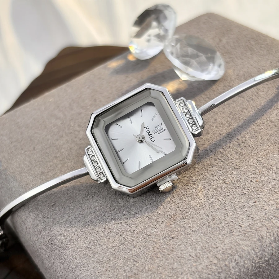 Elegant Women's Square Dial Diamond-Accent Minimalist Watch