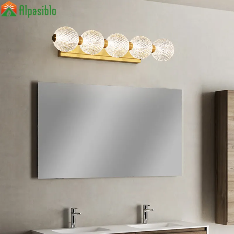 Nordic LED Wall Lamp Modern Lighting Luxury Bathroom Golden Wall Sconce Bedroom New Art Balcony Living Room Fixture Deco Light