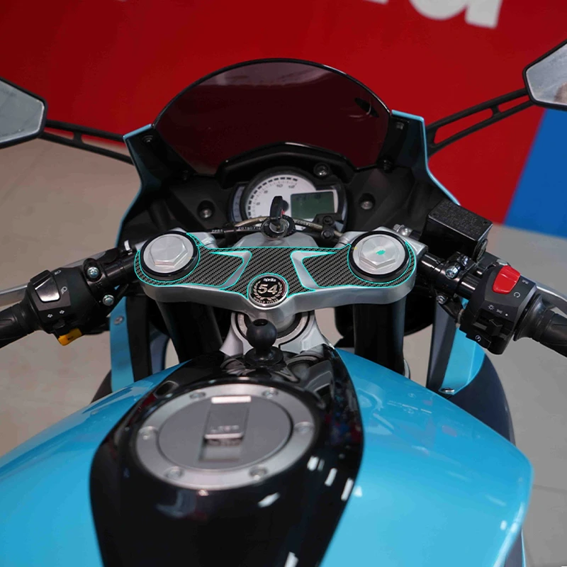 Aprilia GPR150 ƼĿ,  ƼĿ Į
