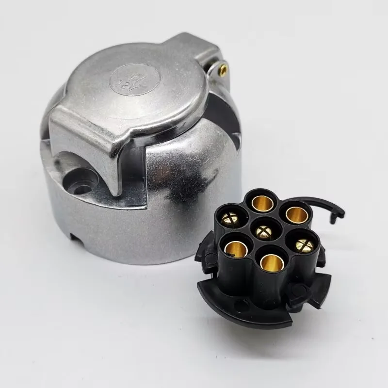 12V 7 Pin Trailer Plug Socket Set Rubber Seal Car Trailer Coupling Connector EU Plug Trailers Accessories