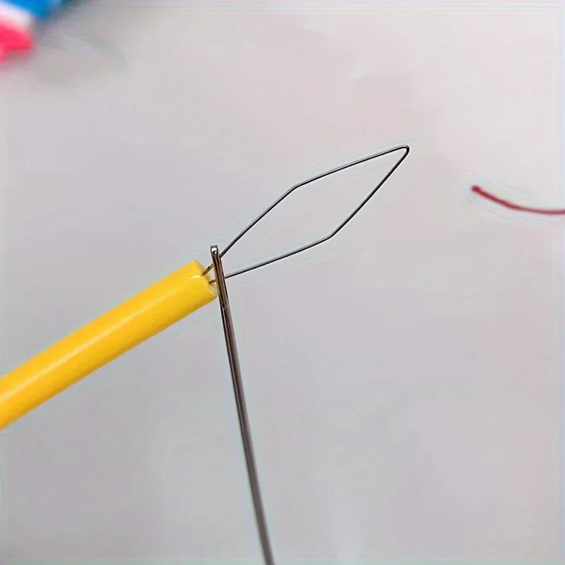 5 Piece Plastic Sewing Threader 2