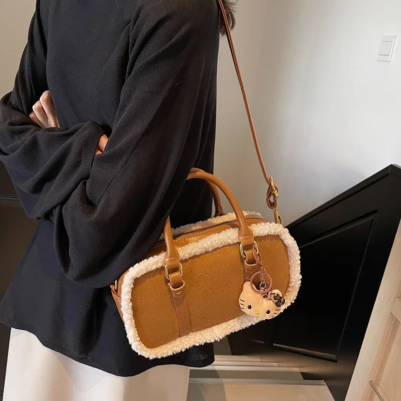 Handheld retro frosted bowling bag 2025 winter new fashion casual shoulder bag Korean version daily feel women's