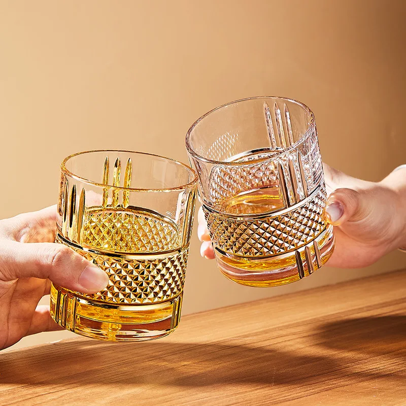 LightLuxuryIceHockeyBeerGlassesCocktailGlassesBarDiamond