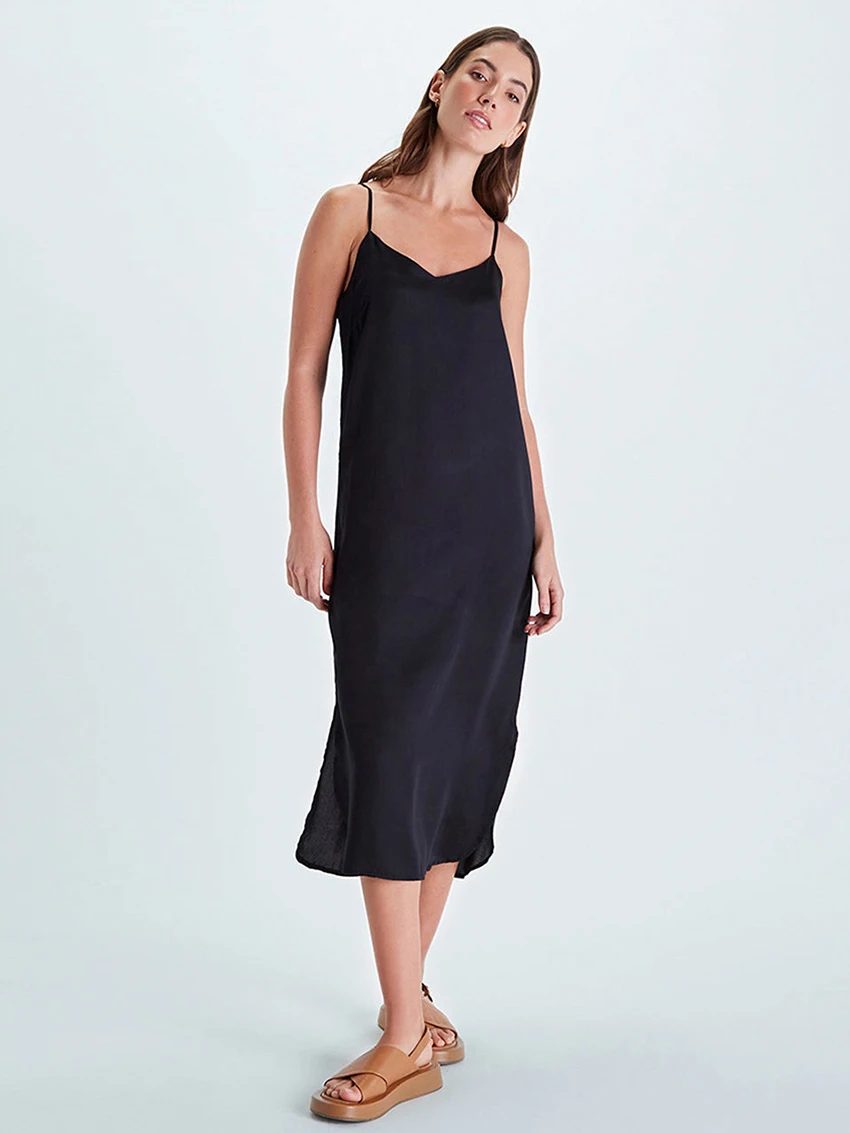 Рисунок 4 - Женское ночное белье Marthaqiqi