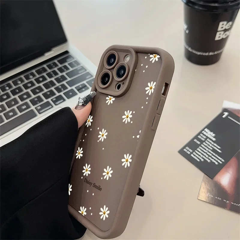 Daisy Floral Matte Shockproof Phone Case