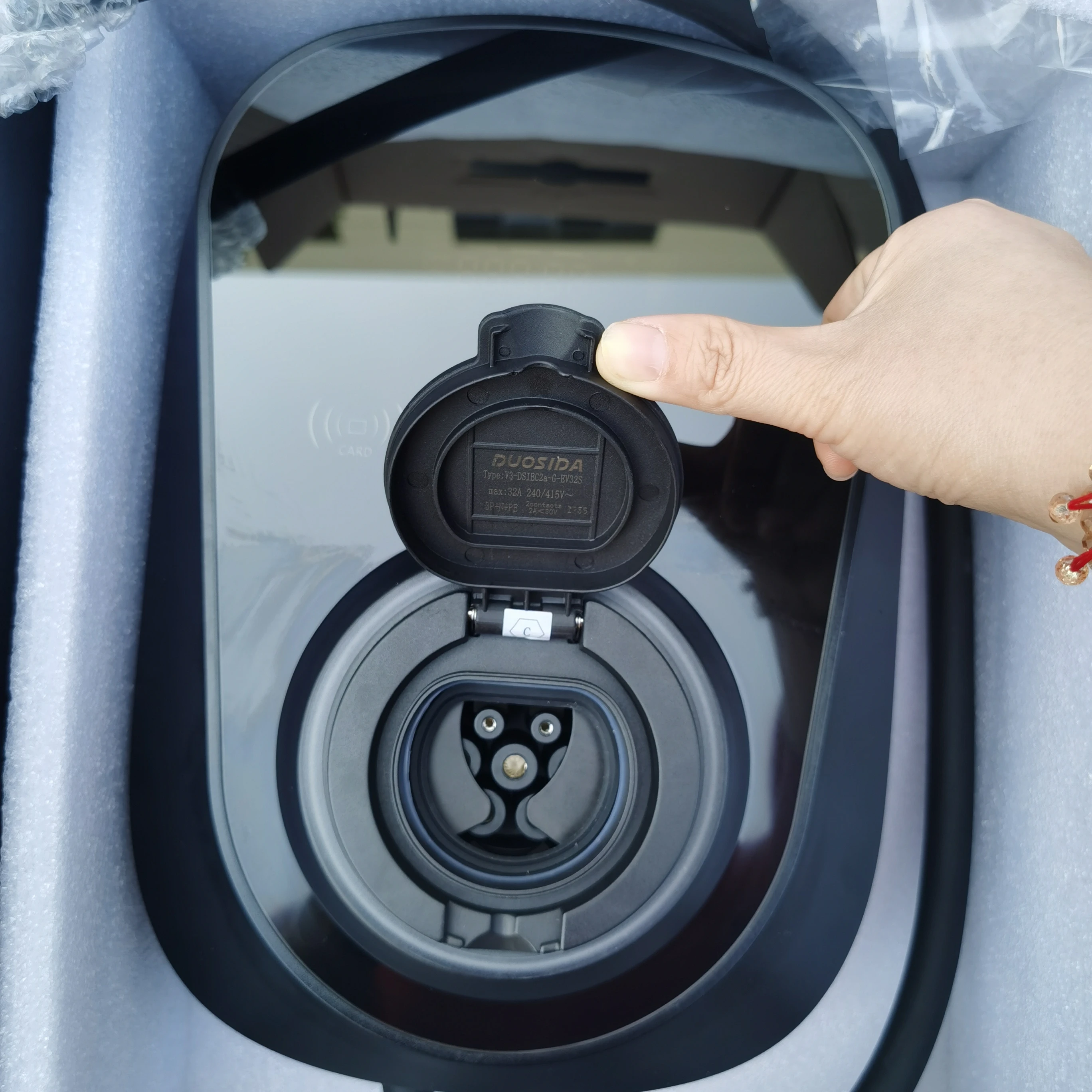 

DUOSIDA Type 2 charger shutter socket 7KW/22KW ev charging station with protect type 2 socket portable ce 22kw ev charger