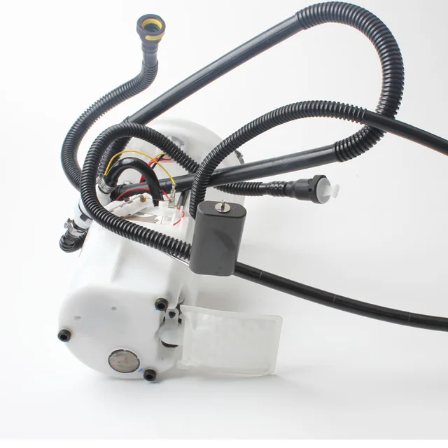 Fuel Pump Assembly OEM: P76604M XR849199 C2C20262 C2C22131 C2C6606 