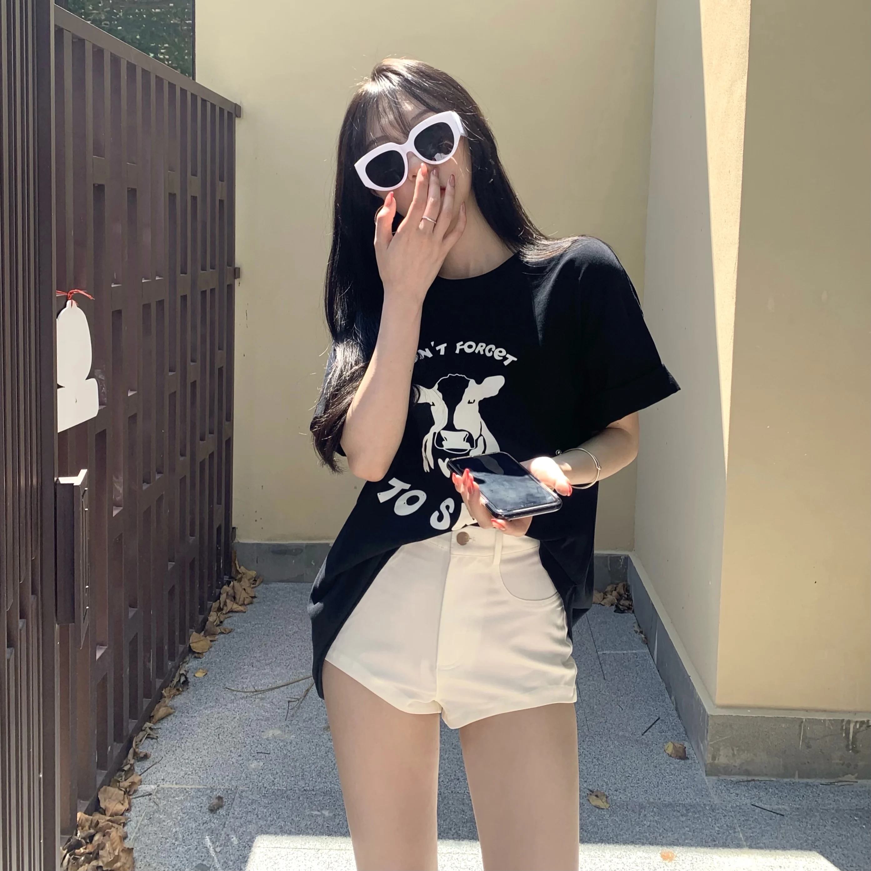 2022 Sexy Summer Fashion High Waist Slim Shorts Female  Beach Streetwear Buttons khaki shorts