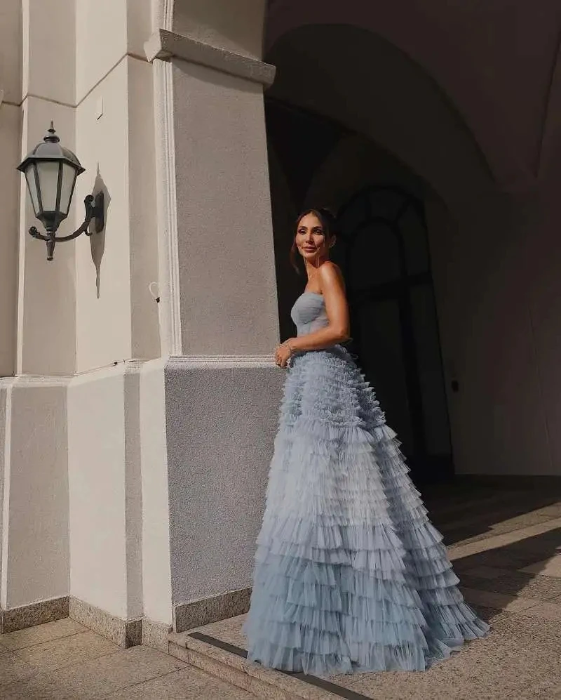 

Modern Tiered Evening Dresses Sleeveless Sweetheart Ball Gowns A Line Fluffy Tulle Draped Pleat Sweep Train Formal Beach Party