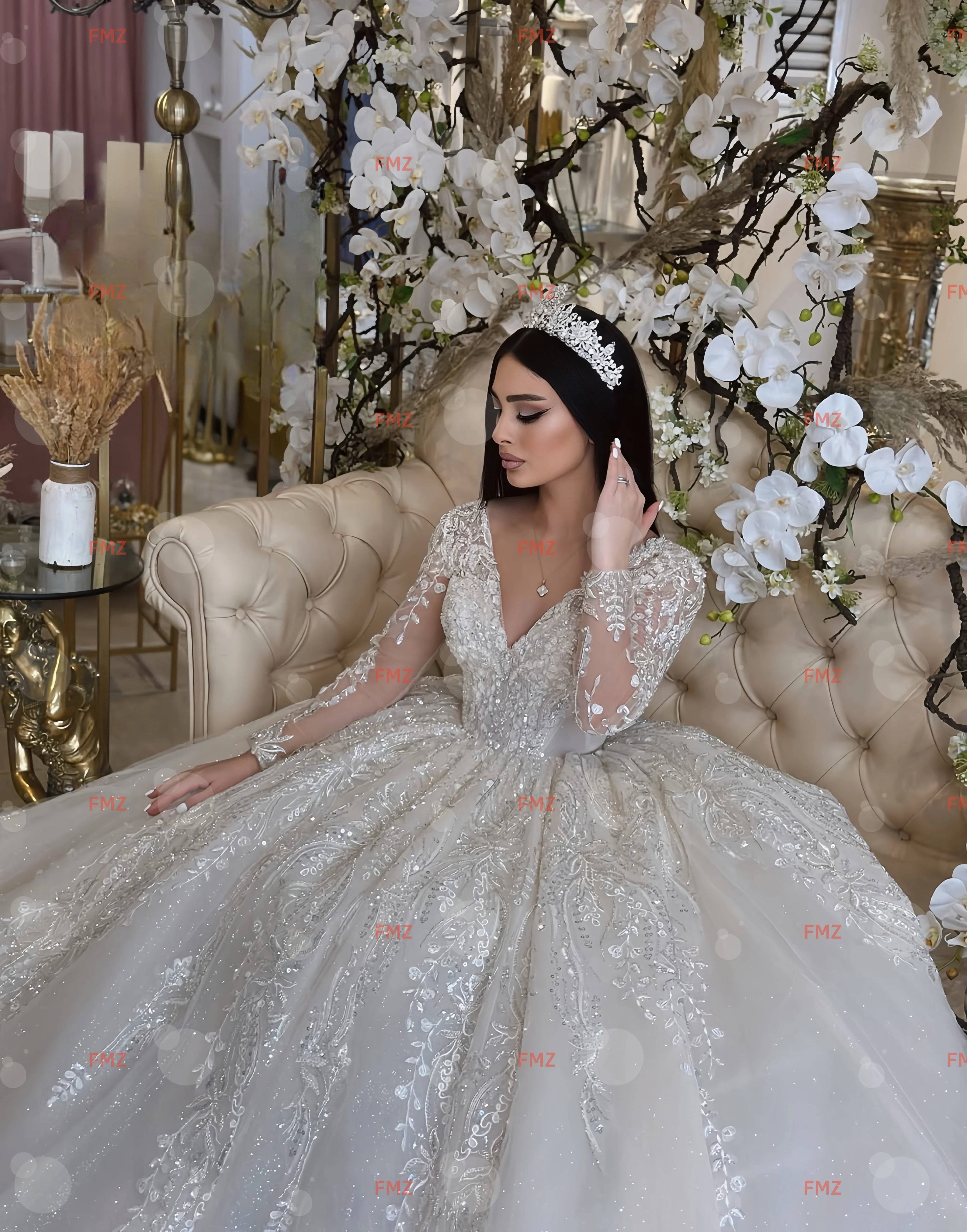Customzied V-neck Long-sleeved Ball Gown Splendid Wedding Dress Vestidos De Novia Amanda Novias Amanda Novias Official