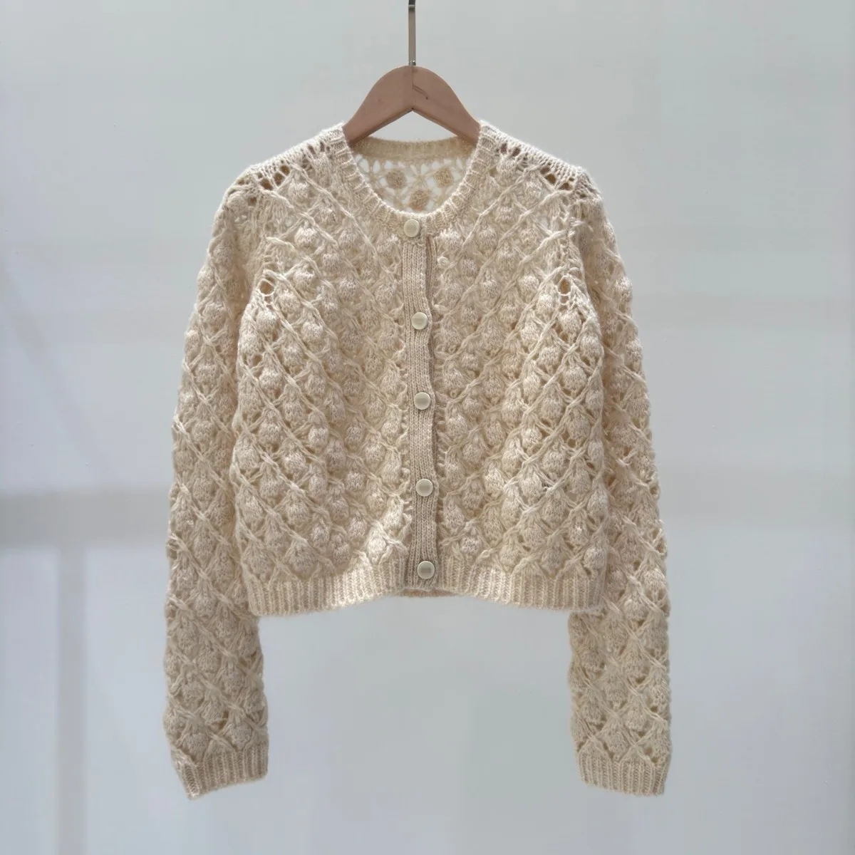 

Autumn and winter new cut-out wool knitted cardigan women's short coat