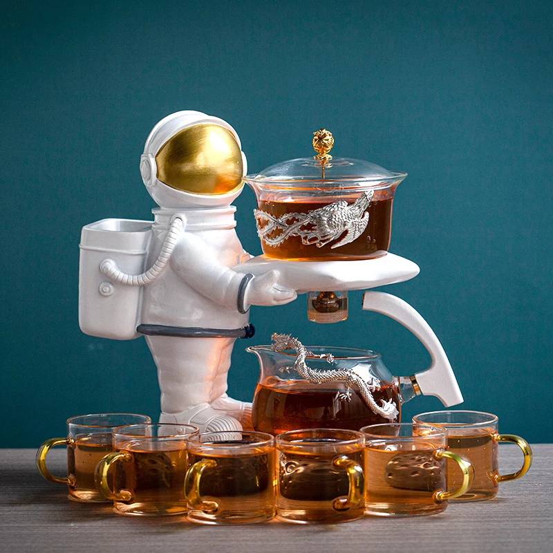 Astronaut Creative Fish Magnetic Glass Teapot Lazy Automatic Tea Making Pu'er Oolong Tea Set Infuser