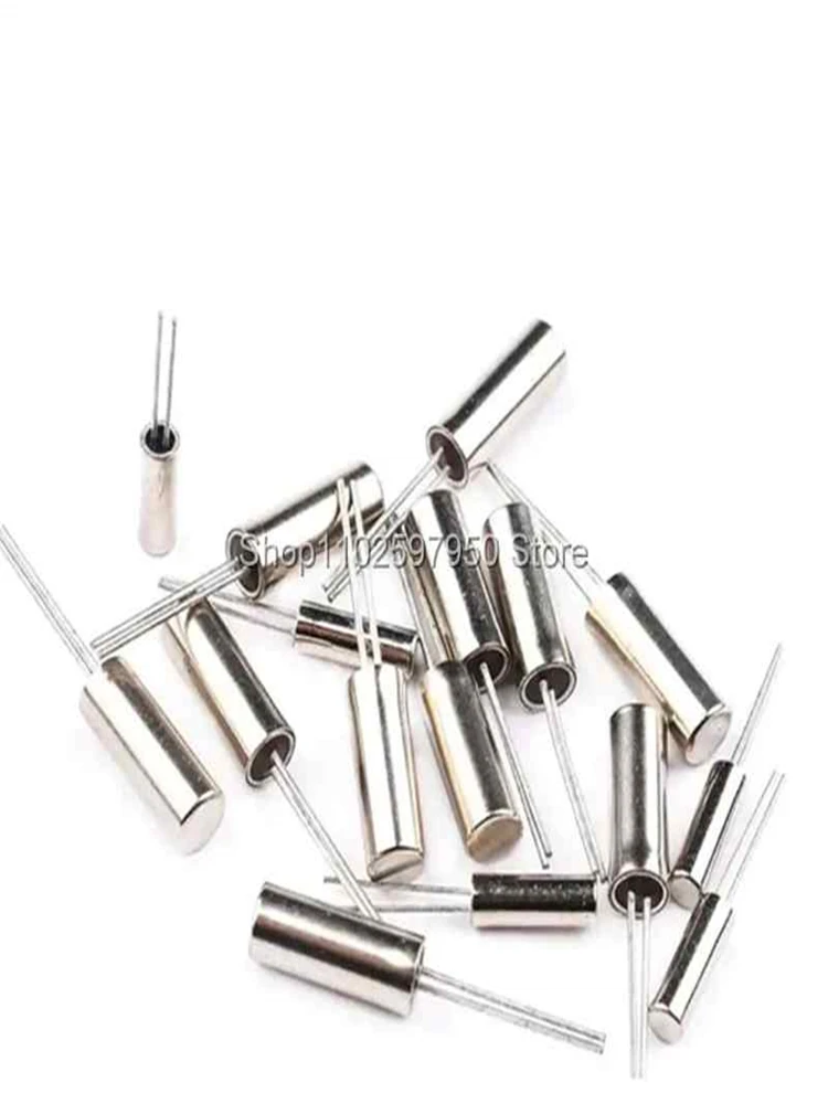 50pcs 32.768 KHz oscilador quartzo cristal 32.768 KHZ 32.768 K 3*8mm cilindro quartzo ressonador 12.5pF ± 10ppm