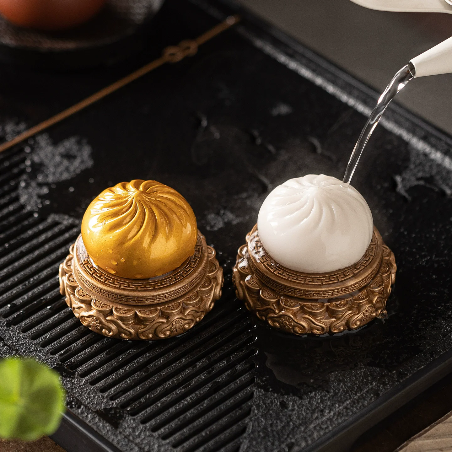 Color Changing Bao Bun Tea Pet, "Luck in Turn" Steamed Bread Ornament, Raisable Ceramic Decor for Tea Table, Tea Set Accessory