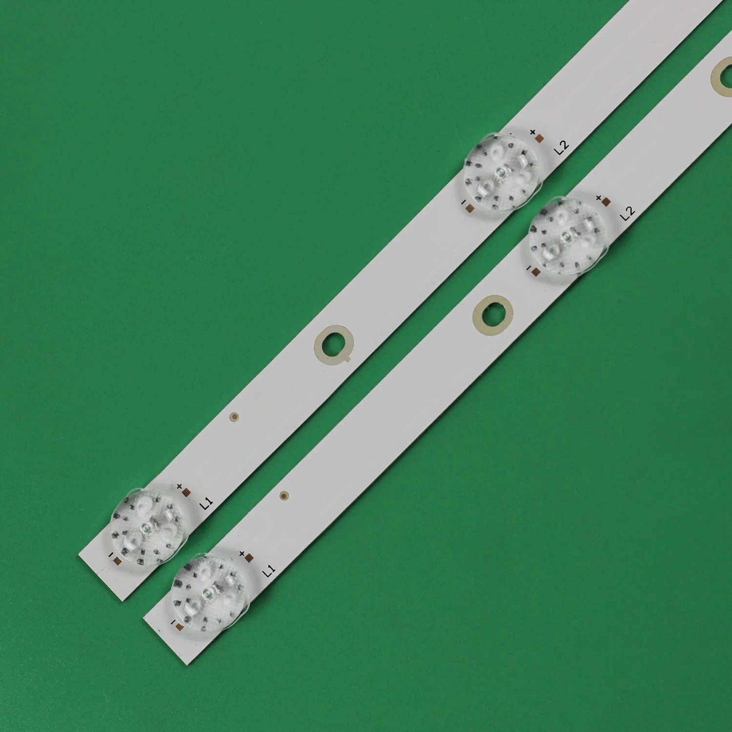 3 / LED Ʈ Ʈ Aiwa 40 &TV BBk 40LEM-1043/FTS2C EU40DT200 MS-L2665-A V1 MS-L2665-B V2 R72-40D04-004 40F9000ST