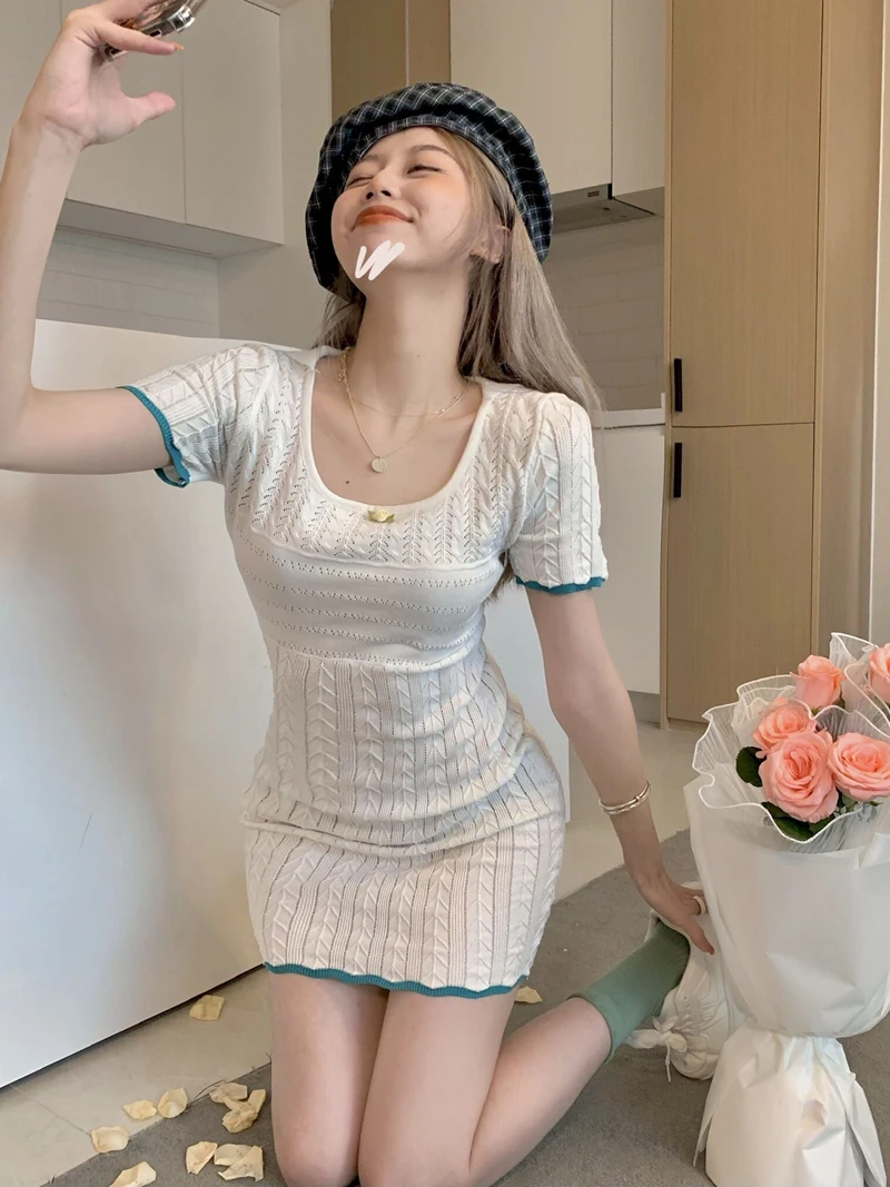 

Knitted Hollow Dress Female Spring Summer Korean 2022 New Sweet and Lovely Style Slim and Pure Desire Short-sleeved Hip Skirt
