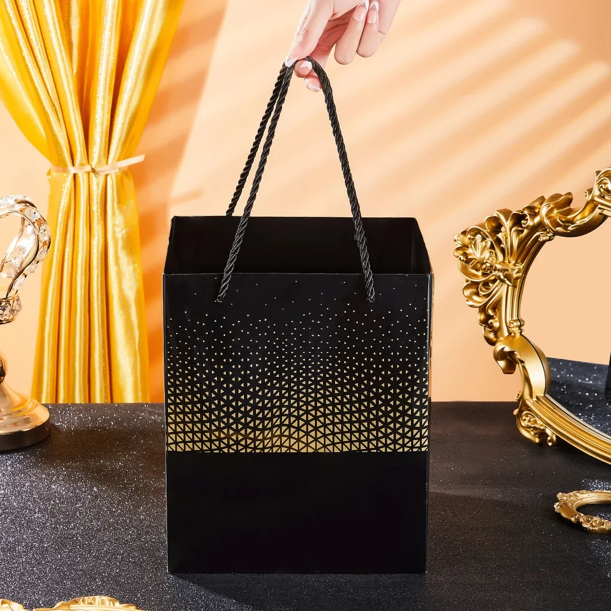 Love Platinum Makeup 10 PCs Set Cosmetics Full Set Gift Box Qixi 520 Valentine's Day Gift Lipstick