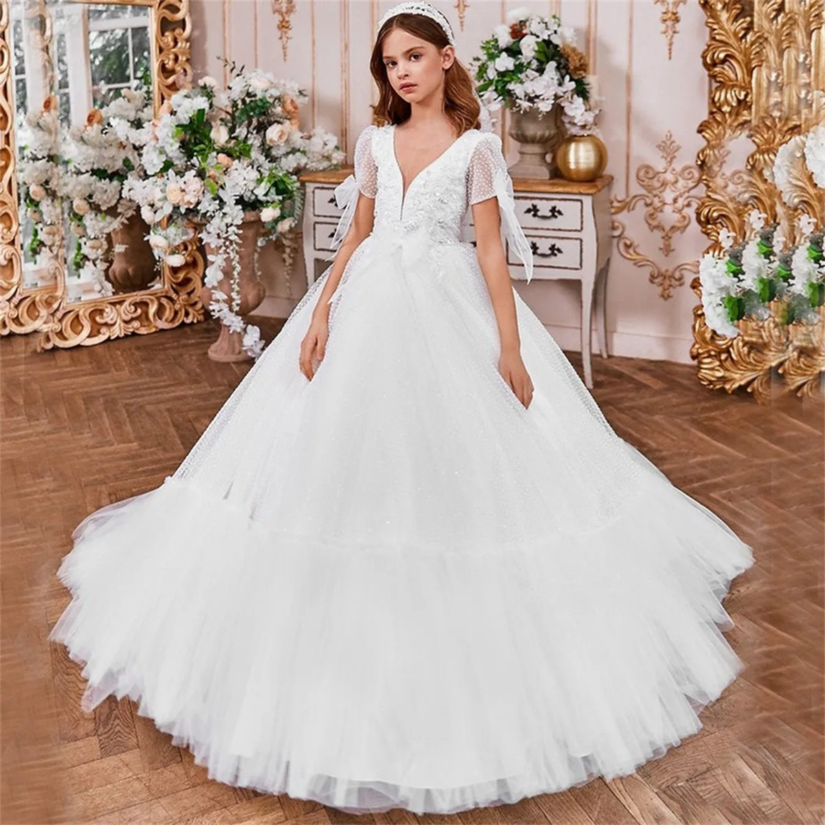 

V-neck White Fluffy Tulle Shiny Flower Girl Dress For Wedding Kids Lace Appliques Party Pageant First Communion Gowns