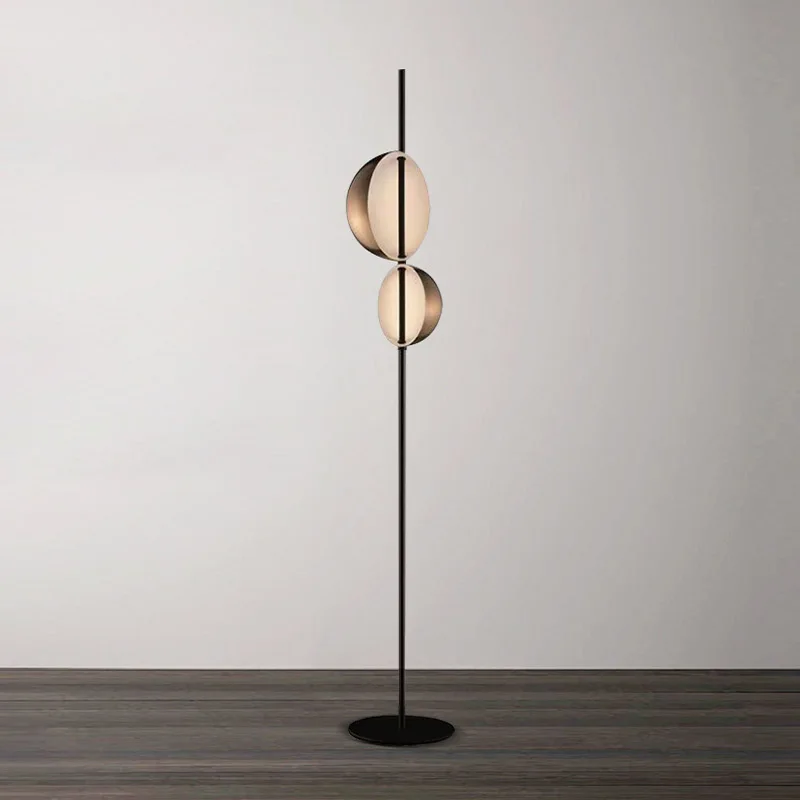 

Винтажный роскошный напольный светодиодный светильник, лампа в стиле пост-модерн в итальянском стиле для черного или золотого цвета, двойной абажур, Минималистичная гостиная, стоячий светильник