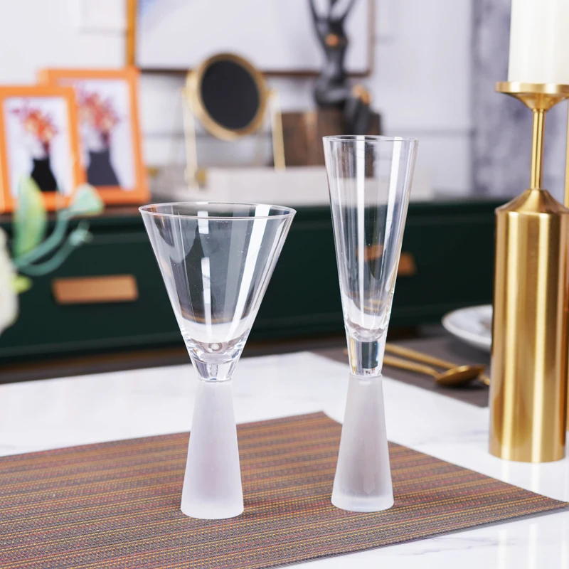 Luxury Gold & Marble Design Tableware Set 4 Luxury Gold & Marble Design Tableware Set 4