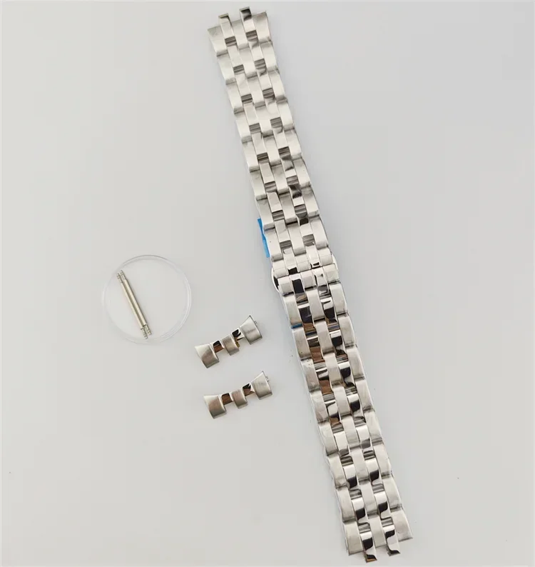 silvery watchband