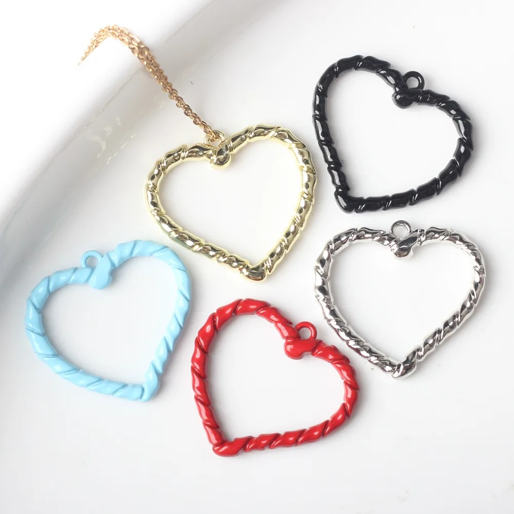 

DIY Jewelry Findings Hollow Out Style Oil Drop Enamel Love Heart Metal Charms Fit Bracelet Necklace Earring Making 60pcs 21*23mm
