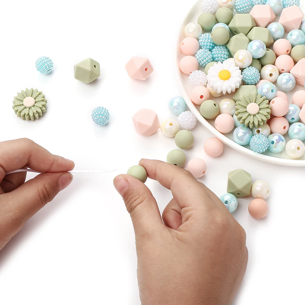 70Pcs Silicone Baby Teething Bead Set Daisy Hexagonal Shape Beads Food Grade for Newborn Diy Pacifier Chain Necklace Accessories 2