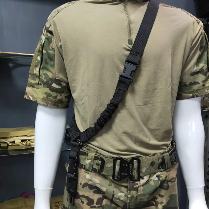 Description Picture 3 of itemTactical Gun Single Point Sling Adjustable Bungee Rifle Shoulder strap length for Airsoft Hunting Accessories Strap M4 with pad