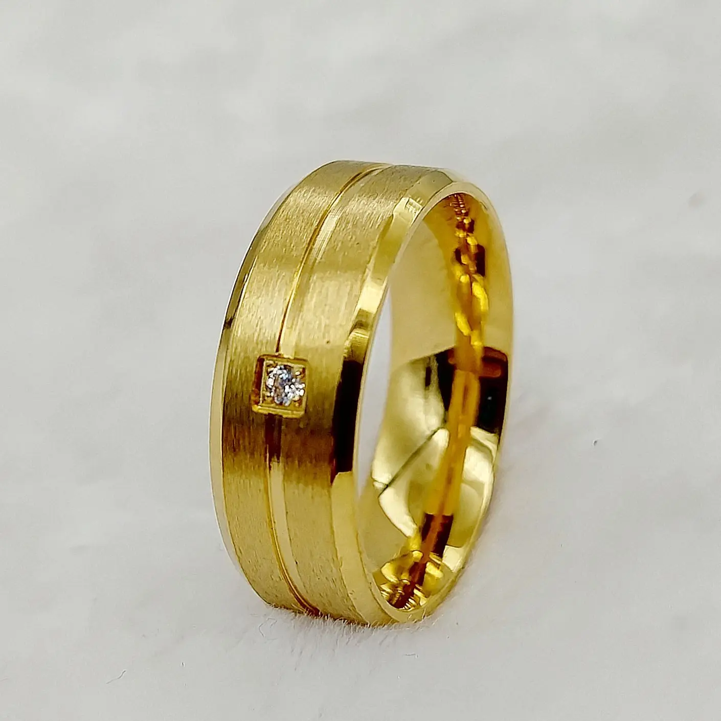 

High Quality cz Diamond Stone 8mm Wedding Rings For Men Male Boys Gold Plated Fashion Stainless Steel Jewelry Hand Finger Ring