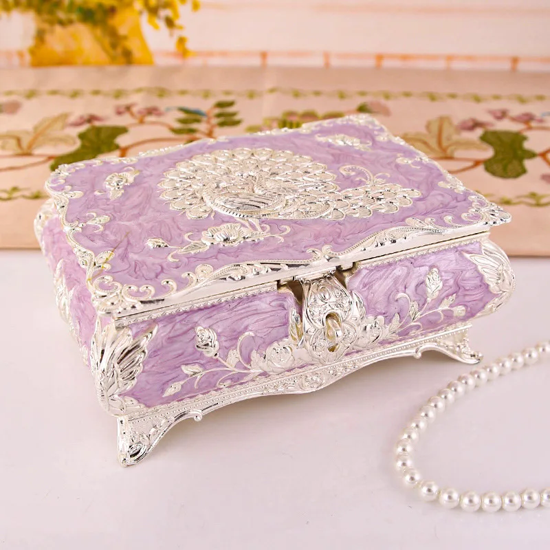

Vintage Peacock And Floral Pattern Jewelry Box for Women Girls Antique Treasure Chest Box Jewelry Storage Box for Wedding Rings