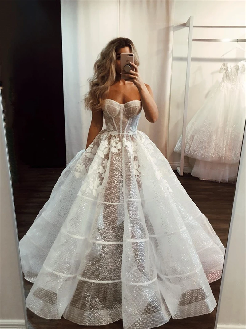 Haute Couture White Tulle Appliques Strapless Pleat Bride Dress Sleeveless Floor-Length A-LINE Sequin Sweep Train Wedding Dress eightree sexy wedding dresses strapless a line floor length bride dress white glitter princess wedding evening gowns plus size