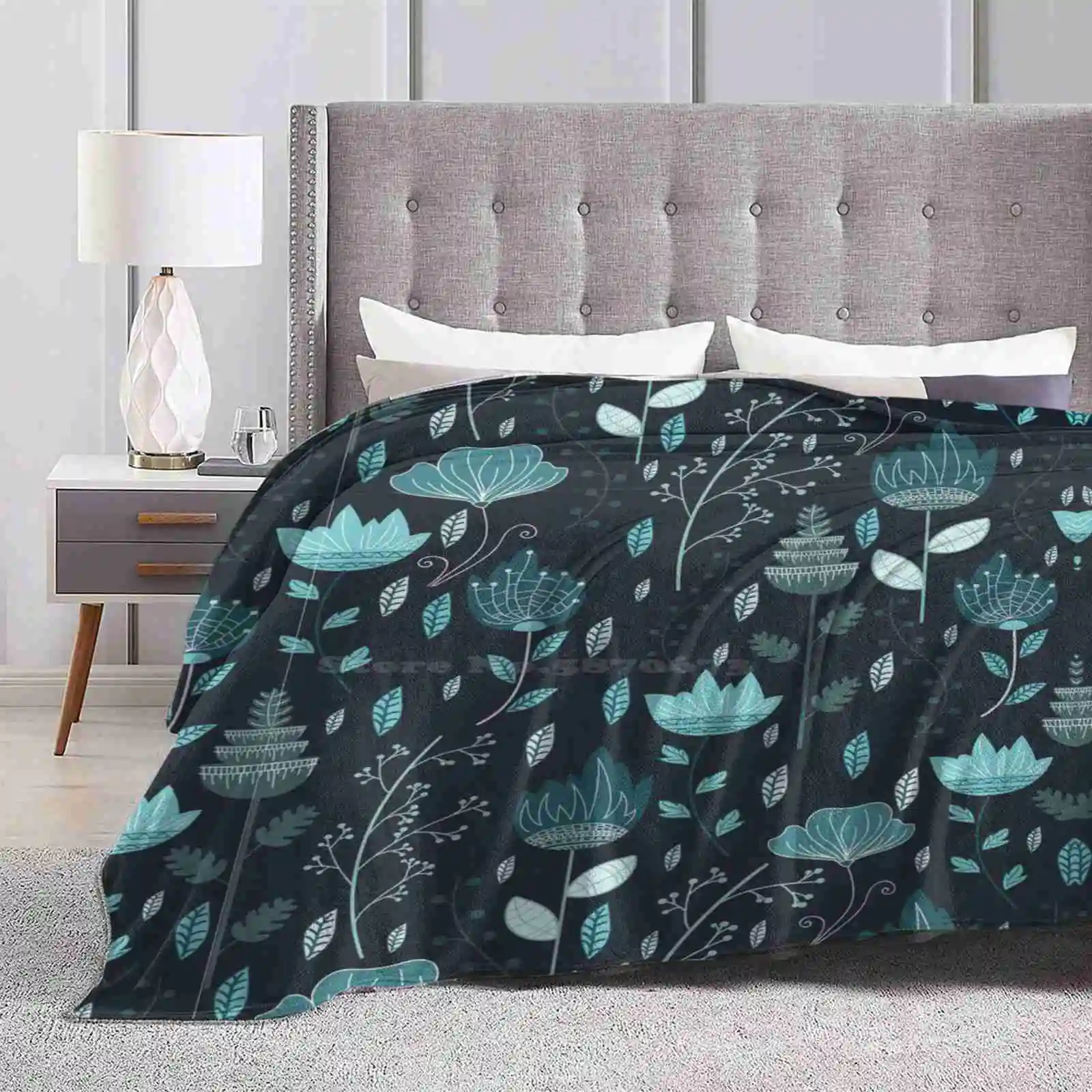 

Flowers Pattern Latest Super Soft Warm Light Thin Blanket Floral Pattern Flower Fantasy Ornate Vintage Leaf Revival Old