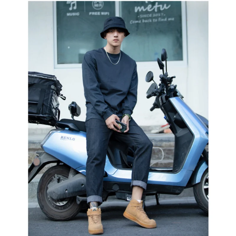 

MRMT 2024 Brand New Men's 230g Heavyweight Cotton Round Neck Bottoming Shirt Long-Sleeved Black T-Shirt Loose Men