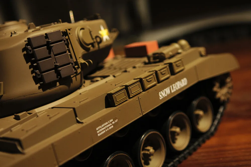 2.4Ghz 1/16 15채널 US 스노우 레오파드 퍼싱 M26 무선 조종 사격 효과음 전자 RC 탱크 모델 장난감
