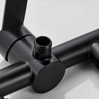 ก๊อกน้ําห้องอาบน้ําสแตนเลส 304, ก๊อกน้ําอ่างอาบน้ําสามชั้นติดผนัง, วาล์วผสมน้ําร้อนและเย็น, หัวฉีด G1/2 นิ้ว 5