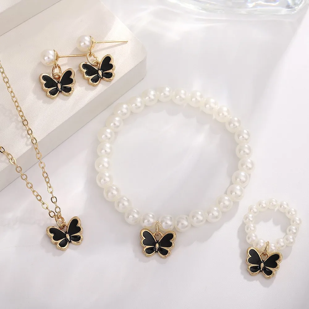 Trendy butterfly ring from the jewelry set