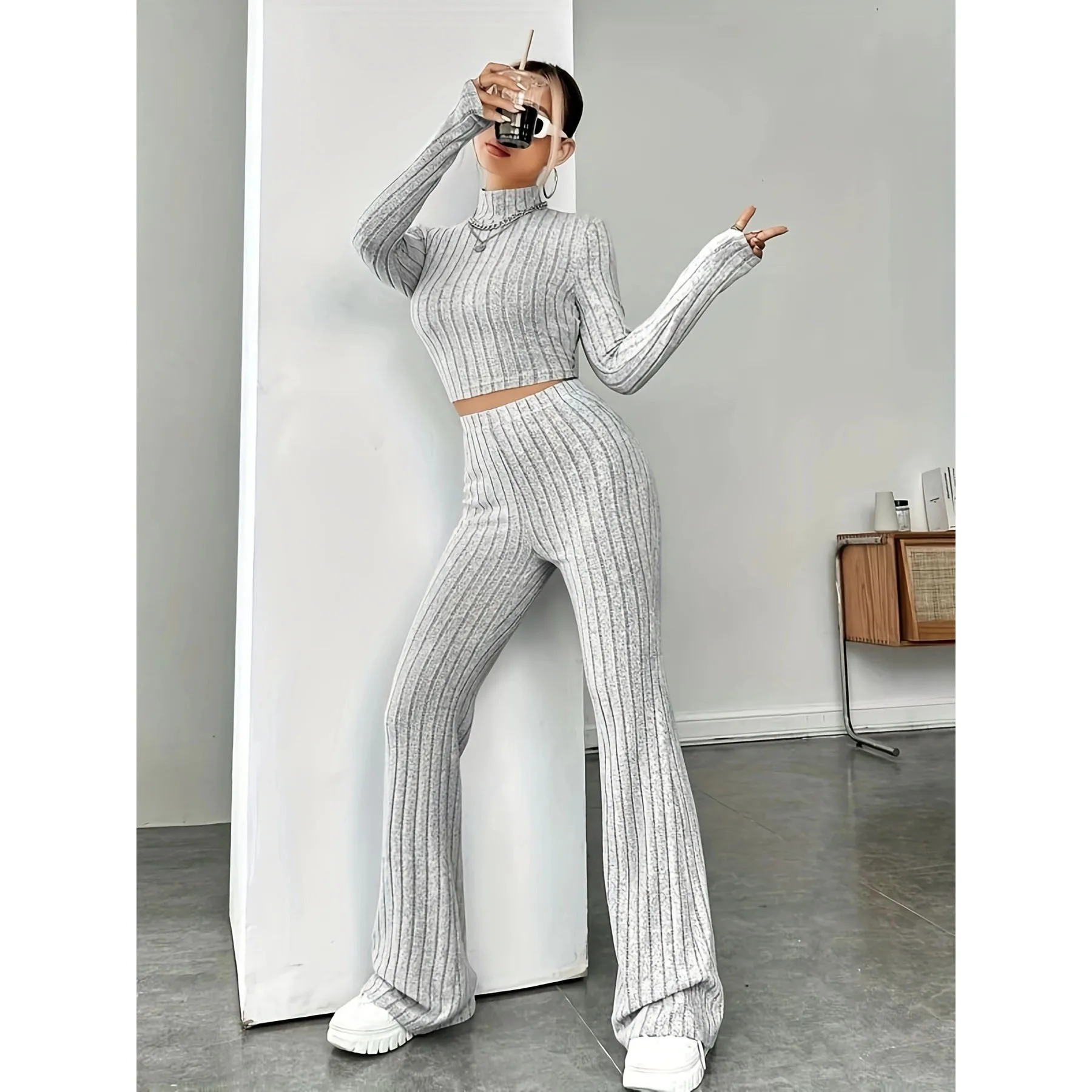 Autumn and Winter Women's New Home Clothes Two Piece Set Sports Long Sleeve Retro Slim fit Bellbottom Pants Set Y2K Sleepwear