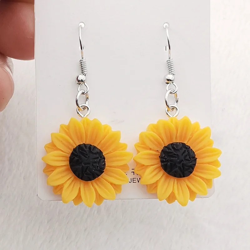 Trend Sunflower Flower Resin Earrings for Women Korean Fashion Funny Designer Earrings Elegant Unique Geometric Earring Fun flower earrings geometric earrings