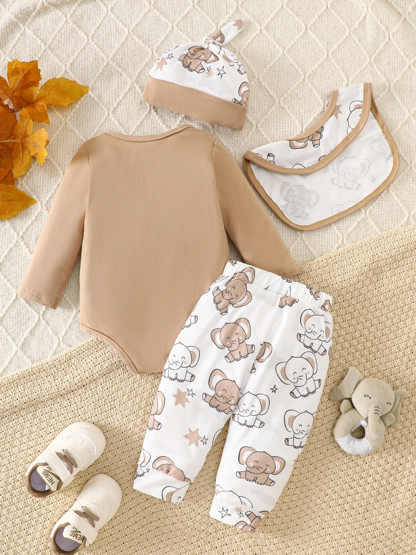  남아용 4피스 세트, 가을 및 겨울 시즌 캐주얼 귀여운 스타일, 활기찬 코끼리 프린트 유니섹스 롬퍼 4피스 세트