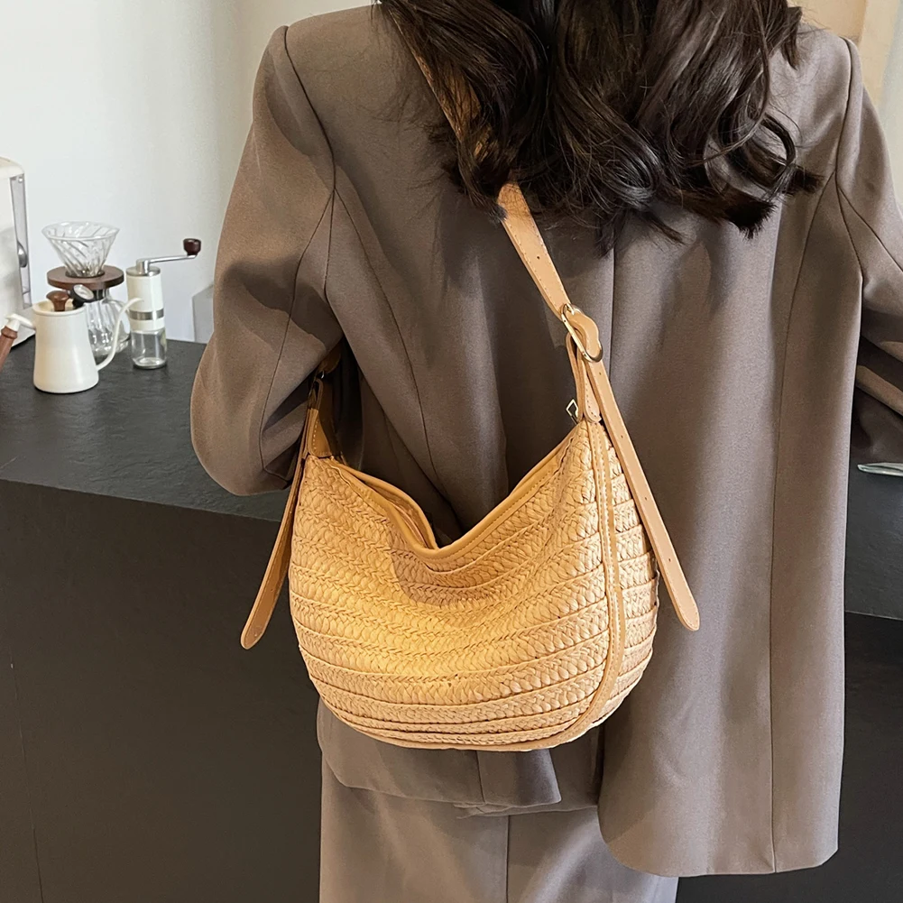 ショルダーバッグ・ポシェット SUMMER TOTE RAFIA SHOULDER BAG Summer Woven Straw Bag for Women Trendy Straw Shoulder Bags