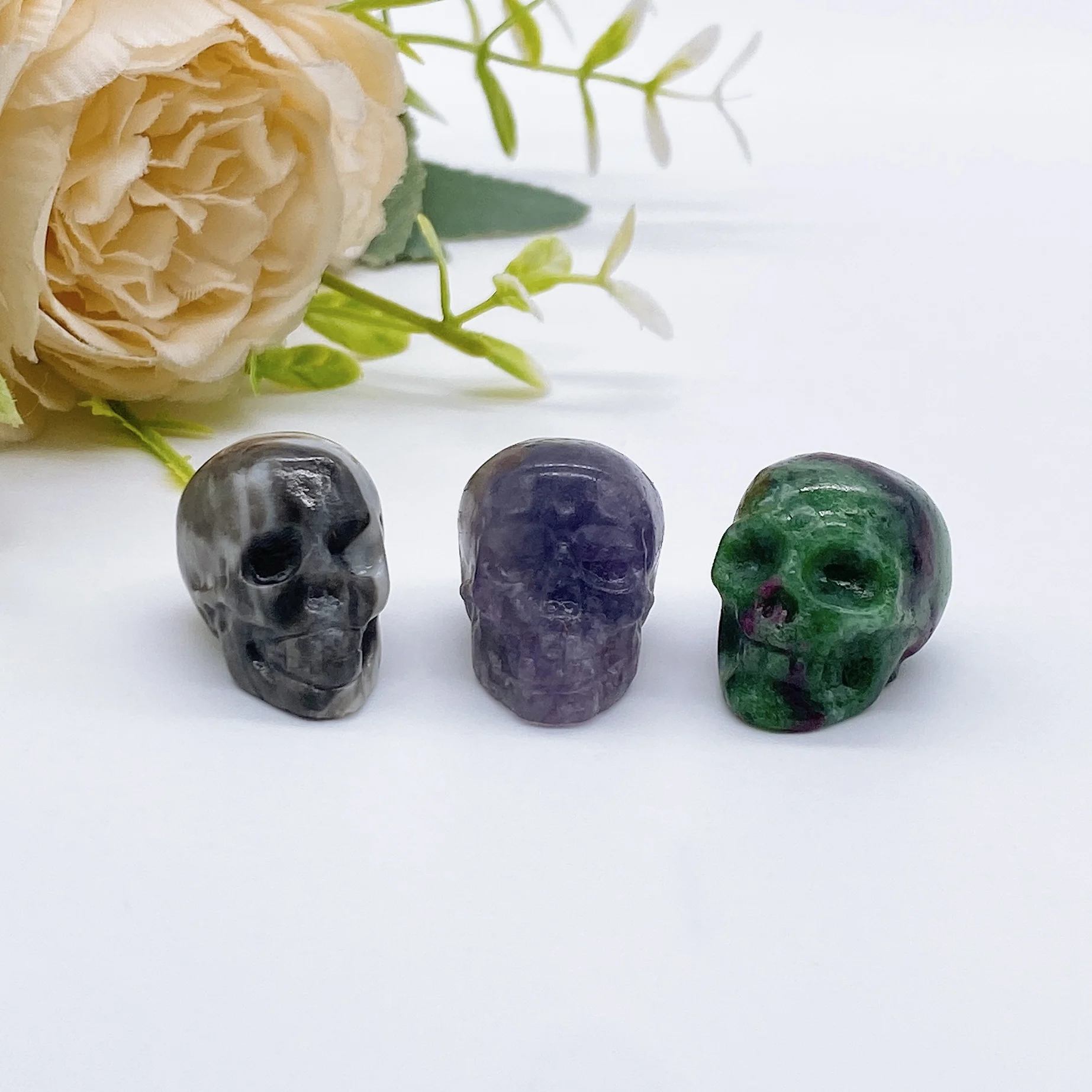 30mm Natural Crystal Mini Skull Head Statue Quartz Stone Cranium Witchcraft Figurine Hand Carved Home Decor Halloween Gift 3