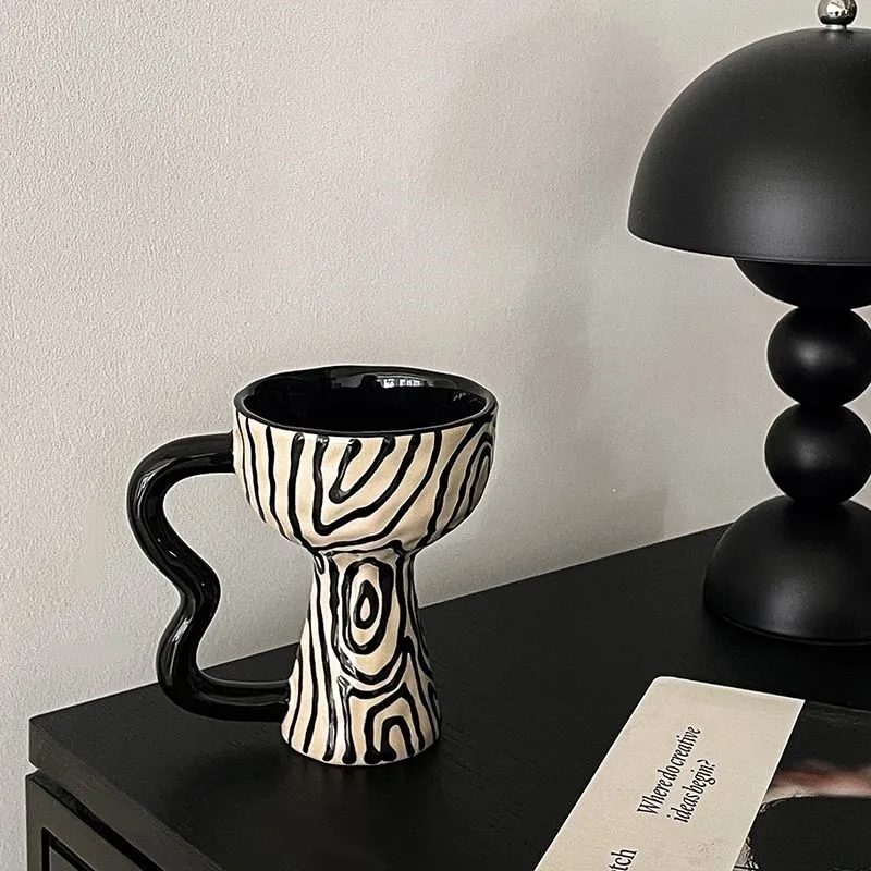 

Creative French Style Coffee Cup Retro Ceramic Mug Creative Handle Annual Ring High Foot Water Cup Latte Flower Water Cup ZE359