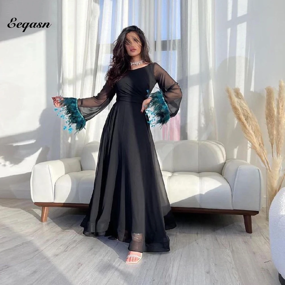 

Bell Sleeves A-Line Evening Dresses Saudi Arabia Women Chiffon Feathers Dinner Holiday Elegant Backless Formal Party Gowns