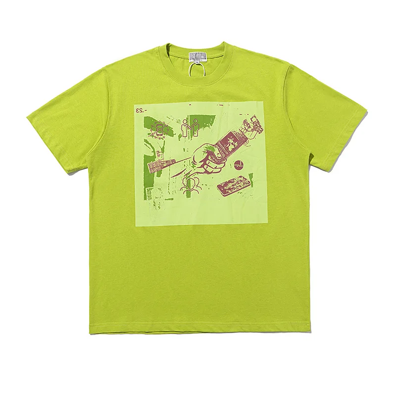 

CCAVEMPT C.E T-shirt Men Women 1:1 Hand Holding Mobile Phone Graphic T-shirt CAVEMPT C.E Clothing