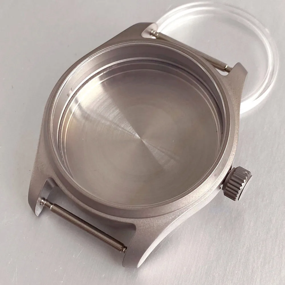 39mm Titanium Pilot Watch with Sapphire Crystal and Luminous Sunburst Dial