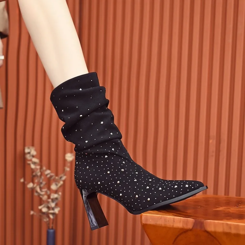 

Женская обувь 2023 женские сапоги до середины икры элегантные современные сапоги женские со стразами плиссированные слипоны с острым носком женская обувь на высоком каблуке