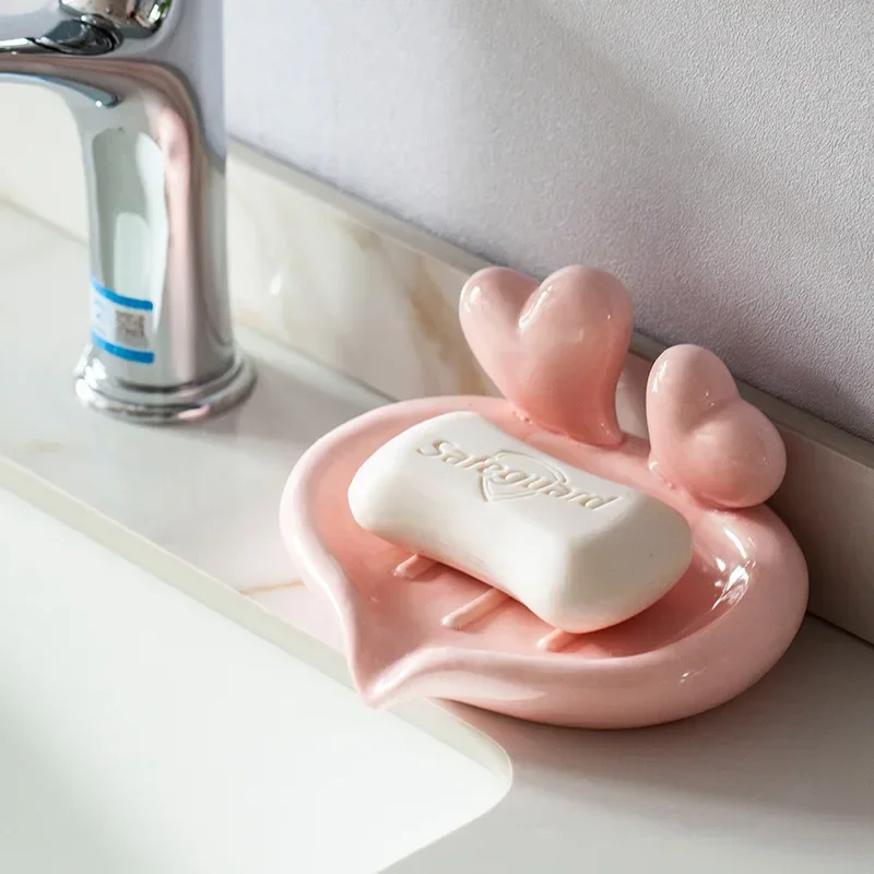 

Netizens Heart To Heart Bathroom Soap Box Home Bathroom Wash Basin Drainage Drainage Ceramic Home Laundry Soap Shelf