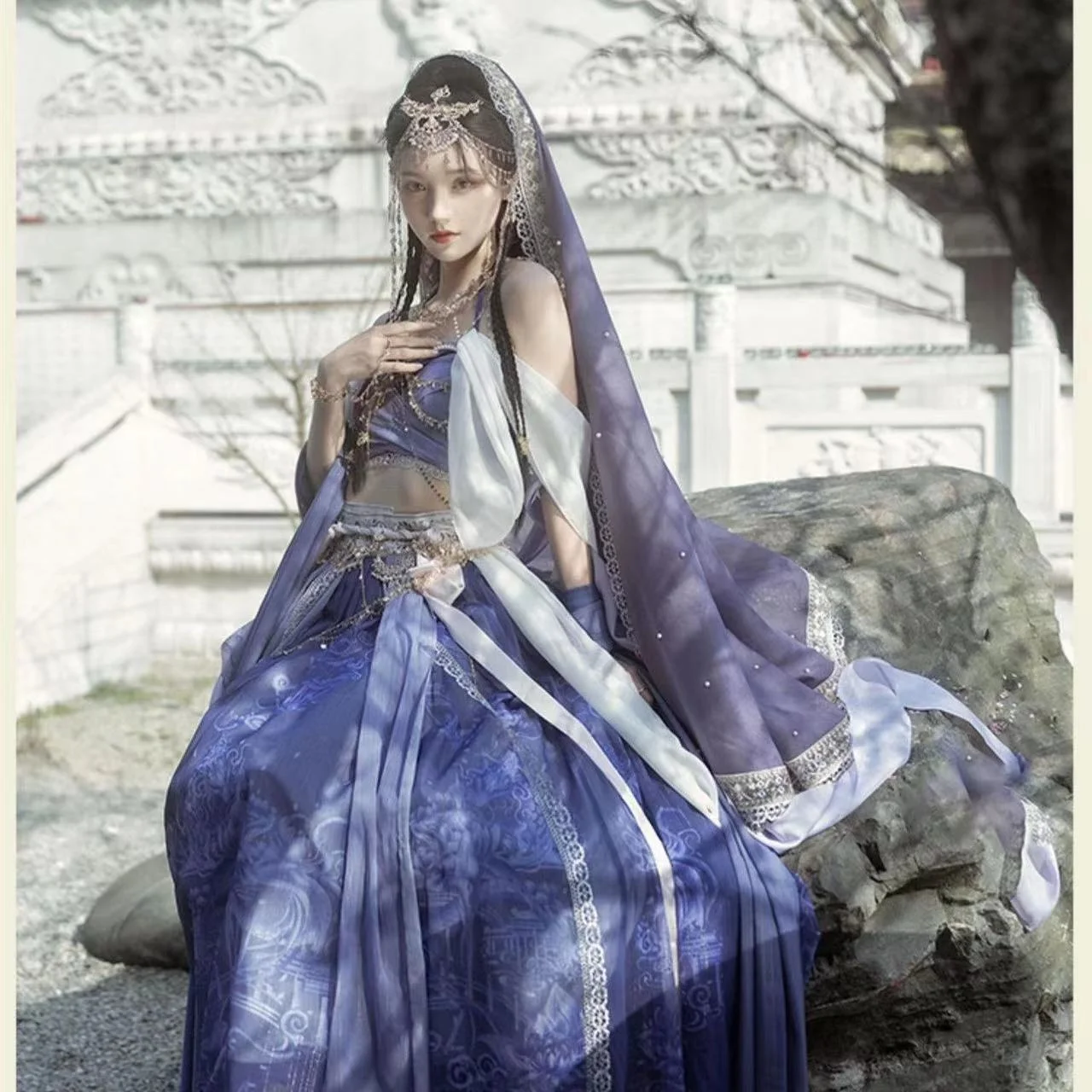 

Women Flying in the Sky, Exotic Style, Western Style, Women's Dress, Beautiful Photography Performance Dress, Chinoiserie Style