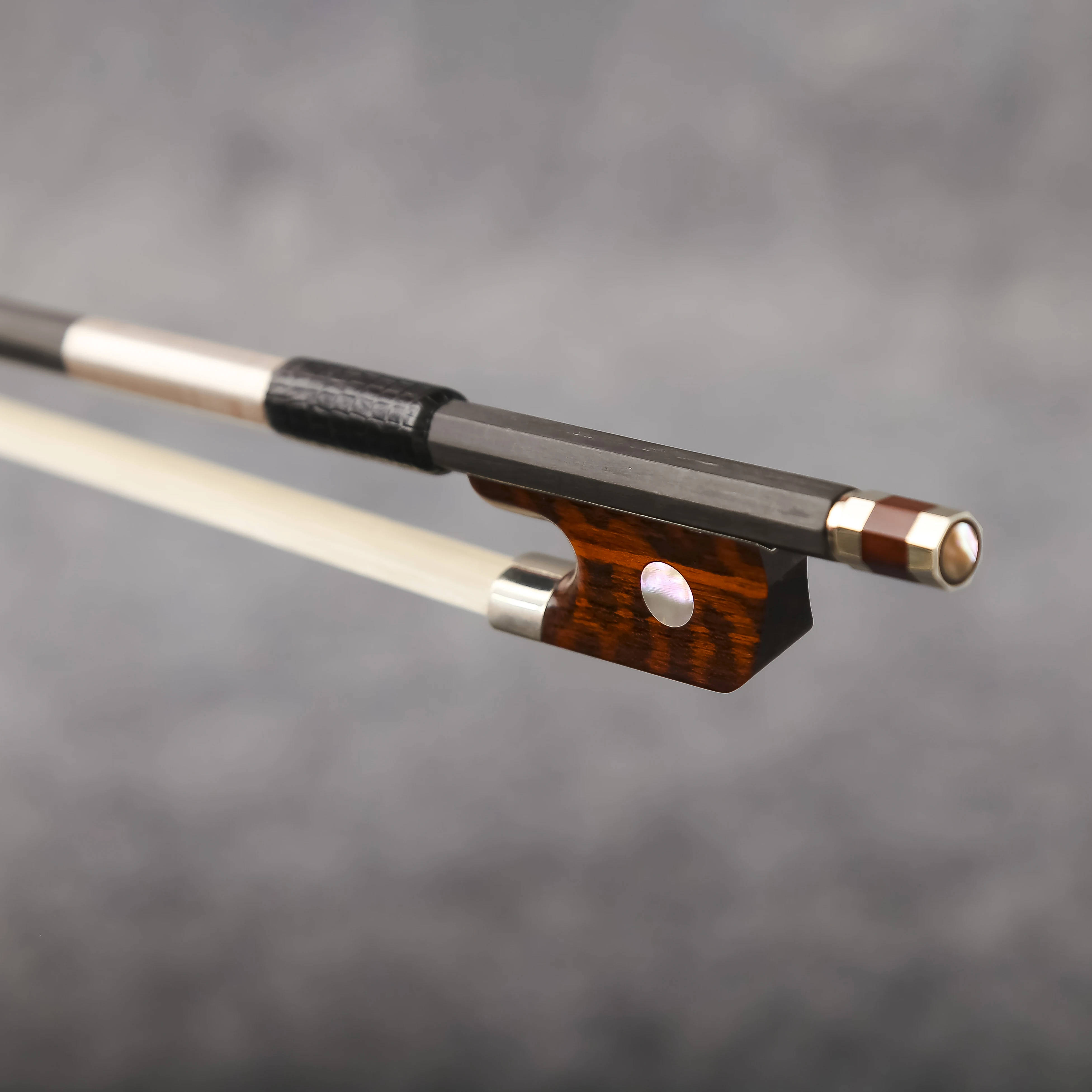 4Qシリーズの新作プルオンブーツが12/1のHCS会場で先行発売